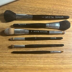 Stila Pro Makeup Brush Set!